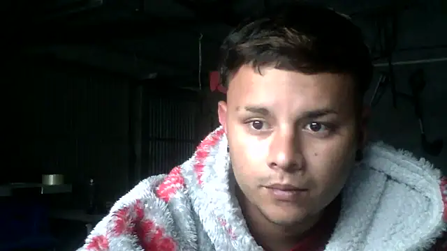 Snapshot of Sickbooy69 chatting on April 24, 8:22 pm Sickbooy69 online show from April 24, 8:22 pm