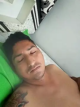 Yrresistible666 online show from February 13, 4:58 pm