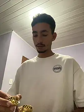 GuioficialBr online show from February 9, 12:03 am