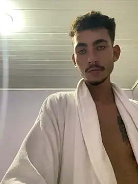 GuioficialBr online show from February 24, 11:36 pm