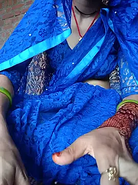 Snapshot of mantraverma chatting on July 7, 10:30 am mantraverma online show from July 7, 10:30 am