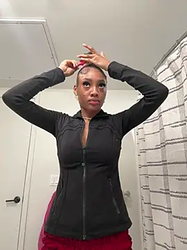 Snapshot of Davineniy chatting on January 14, 8:25 pm Davineniy online show from January 14, 8:25 pm