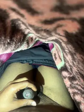 Horny  daddy0 online show from December 23, 5:05 am