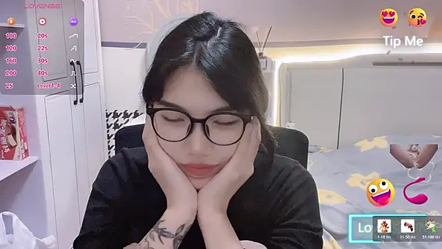 zhnmjx2025 online show from April 19, 12:04 pm