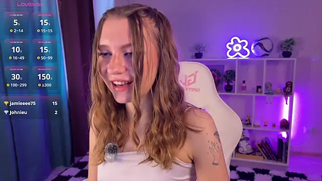 KellySunn online show from July 18, 8:29 am