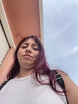 Snapshot of CamiTeaseX_ chatting on May 31, 1:51 pm CamiTeaseX online show from May 31, 1:51 pm