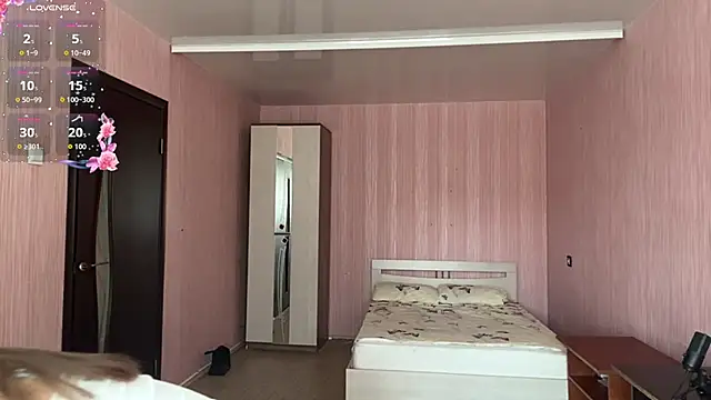 NeidaGowing online show from March 20, 7:46 am