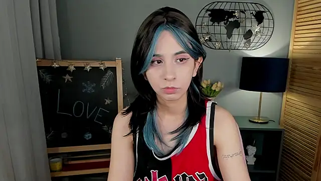 lesilos online show from February 2, 1:15 am