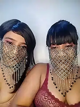 addictive me online show from April 3, 1:42 pm