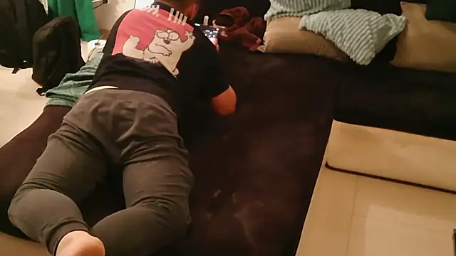 97sexboy97 online show from February 28, 11:17 pm