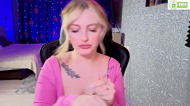 Eva Vibe  online show from February 6, 3:26 pm