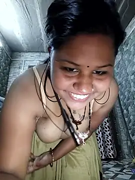 Snapshot of SexyKajal_758 chatting on January 12, 6:35 pm SexyKajal 758 online show from January 12, 6:35 pm