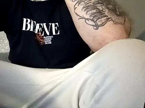 ViciouzzD online show from March 17, 12:41 pm