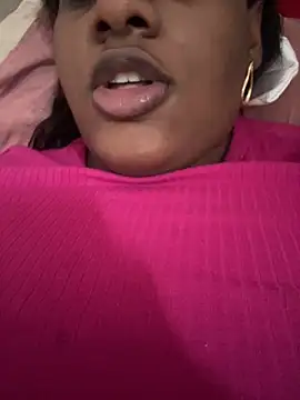 amorasecy online show from April 5, 2:03 pm