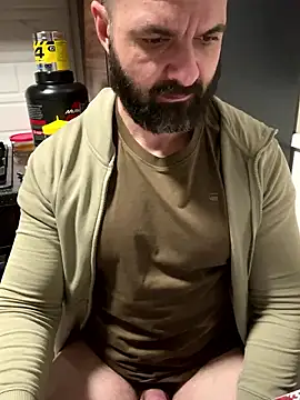 DamonSalvatore2 online show from January 9, 10:44 pm