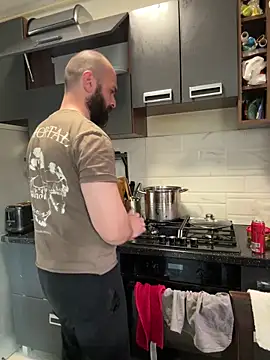 DamonSalvatore2 online show from March 11, 3:40 pm