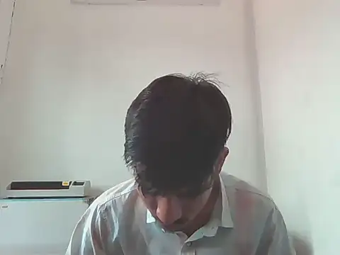 Snapshot of badaa_lund chatting on June 29, 8:20 am badaa lund online show from June 29, 8:20 am
