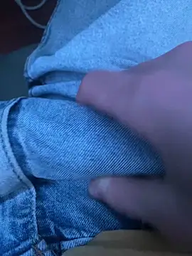 LittleGuy 2007 online show from April 27, 10:19 pm