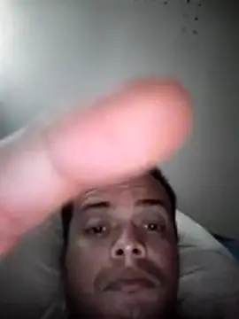 soytorres92 online show from February 12, 11:11 pm