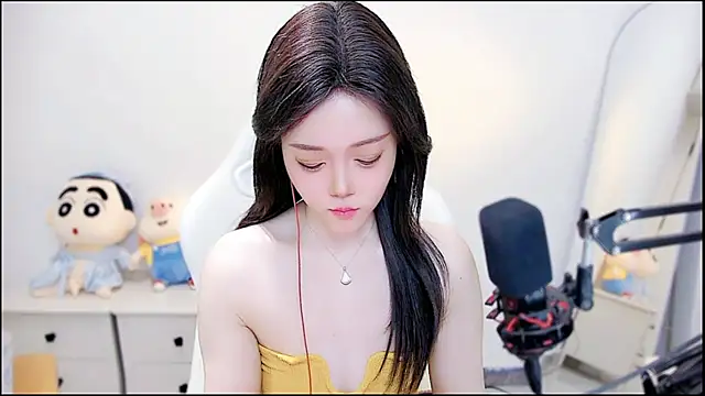 Cindy-dd online show from March 5, 9:49 am