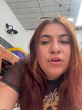 Snapshot of Isadora_ryu chatting on February 8, 3:37 pm Isadora ryu online show from February 8, 3:37 pm