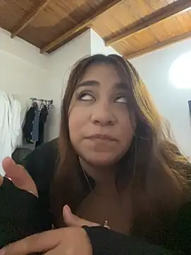 Snapshot of Isadora_ryu chatting on March 8, 2:48 am Isadora ryu online show from March 8, 2:48 am