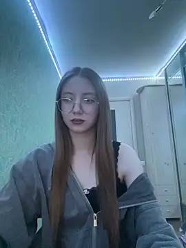 Eseniya  online show from February 18, 12:34 pm