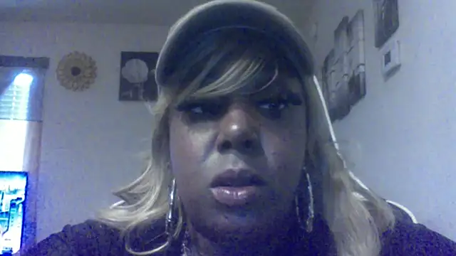 Babyboo3620 online show from May 22, 9:31 pm