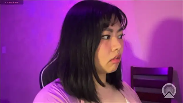 kuromixx444 online show from February 17, 6:21 am