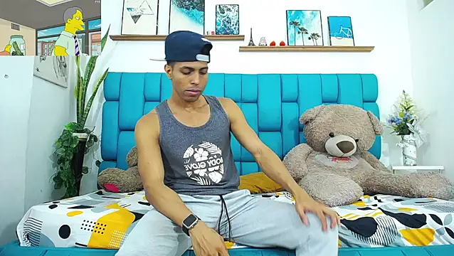 Interracial Snow Bunny online show from March 10, 1:16 pm