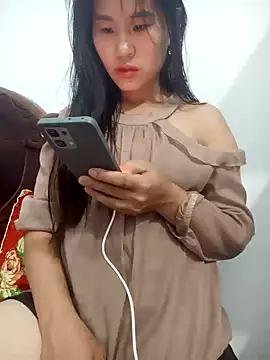 Snapshot of congchua977 chatting on May 7, 1:05 pm congchua977 online show from May 7, 1:05 pm
