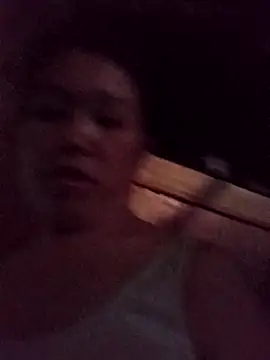 dakota-kis online show from April 7, 11:21 am