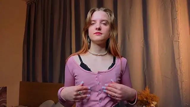 RennaHettes online show from March 13, 1:12 am