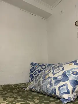 moronoiroficial online show from April 16, 12:11 am