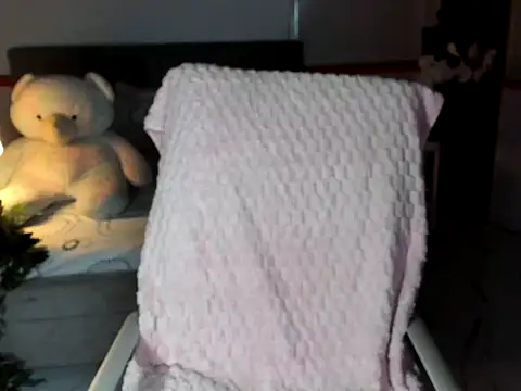 Andrea bricks06 online show from July 8, 2:38 am