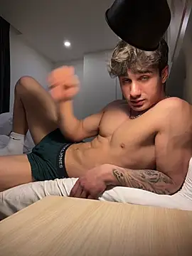 Snapshot of nomorelies chatting on April 11, 7:51 pm nomorelies online show from April 11, 7:51 pm