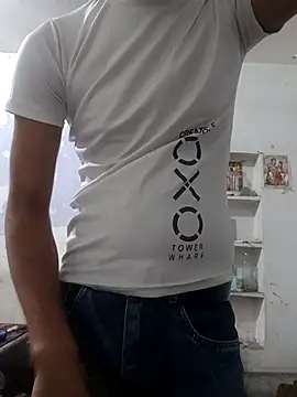 Snapshot of daksh__8_inche chatting on February 15, 11:41 am daksh 8 inche online show from February 15, 11:41 am