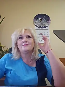 AliceStar333 online show from March 18, 5:21 am