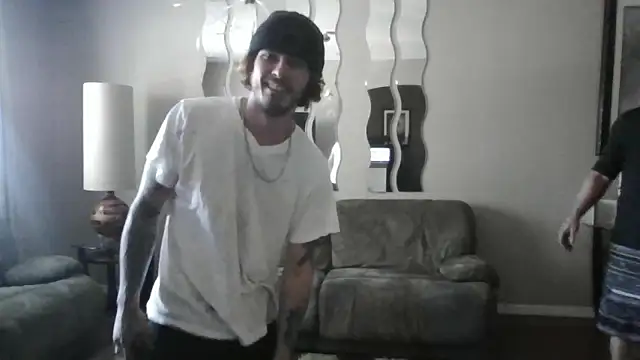 Snapshot of Derrick7799 chatting on February 8, 6:11 pm Derrick7799 online show from February 8, 6:11 pm