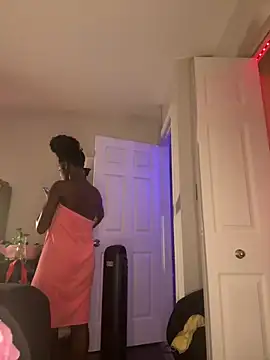 CookiesNcreaming online show from June 7, 2:37 am
