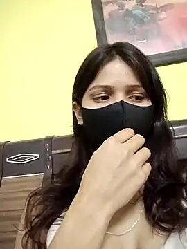 Sakshi-Aditi online show from March 23, 1:15 pm