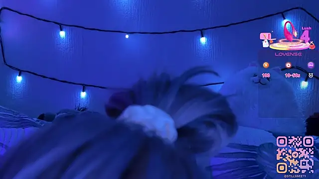 stillsweety online show from March 26, 12:17 am