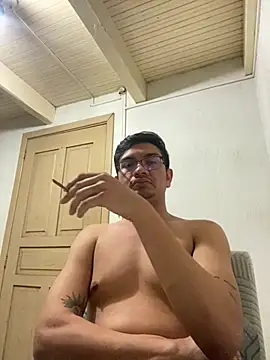 GostosoRS25 online show from August 3, 9:40 pm