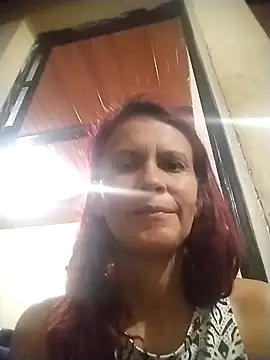 Snapshot of cintia_love chatting on February 14, 12:29 am cintia love online show from February 14, 12:29 am