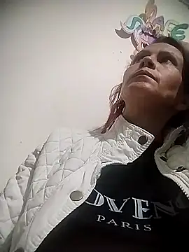 Snapshot of cintia_love chatting on February 15, 1:46 am cintia love online show from February 15, 1:46 am