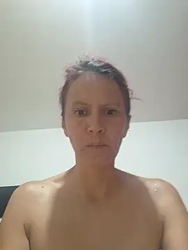 Snapshot of cintia_love chatting on February 23, 6:38 pm cintia love online show from February 23, 6:38 pm