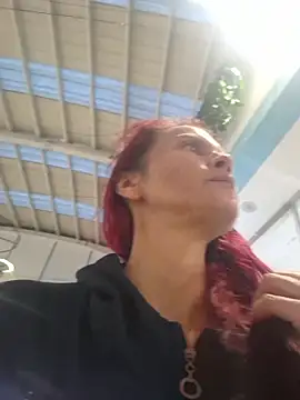 Snapshot of cintia_love chatting on March 3, 11:10 pm cintia love online show from March 3, 11:10 pm