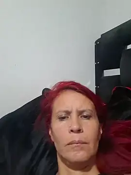 Snapshot of cintia_love chatting on May 17, 7:10 pm cintia love online show from May 17, 7:10 pm