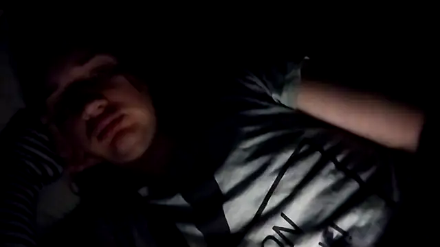 julialafemboy59 online show from March 12, 8:09 am