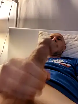 Snapshot of parish7196 chatting on January 8, 1:30 am parish7196 online show from January 8, 1:30 am